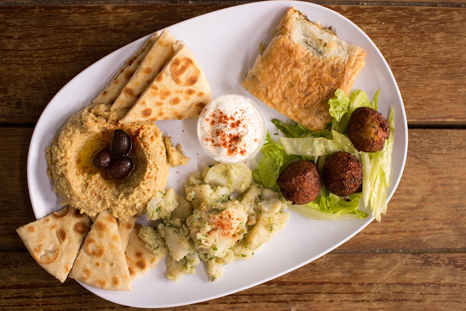 Vegetarisk Falafel med Hummus och Tzatziki